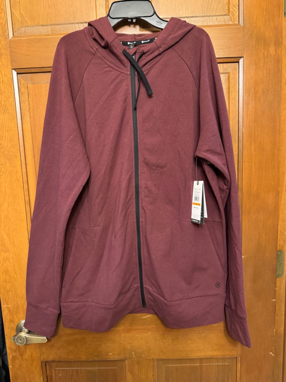 Gaiam Namaste FZ Hoodie. Medium